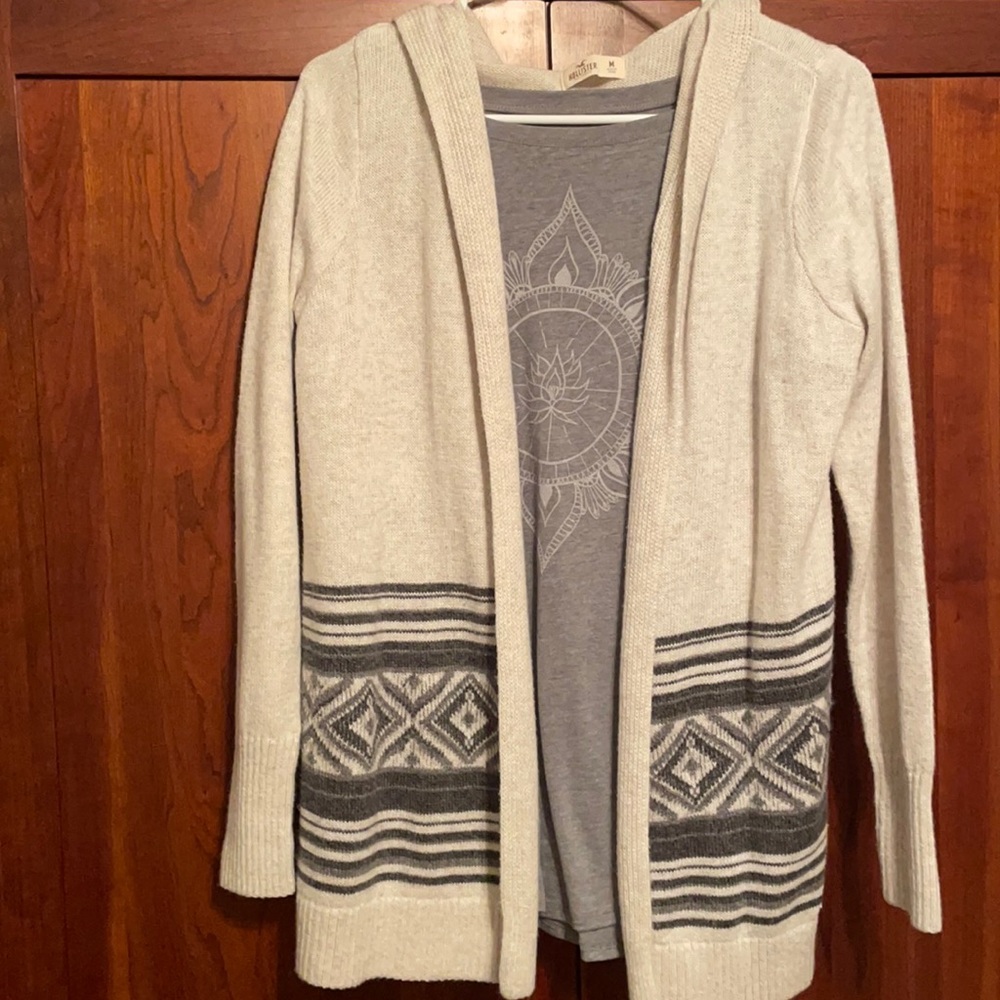 Hollister cardigan
